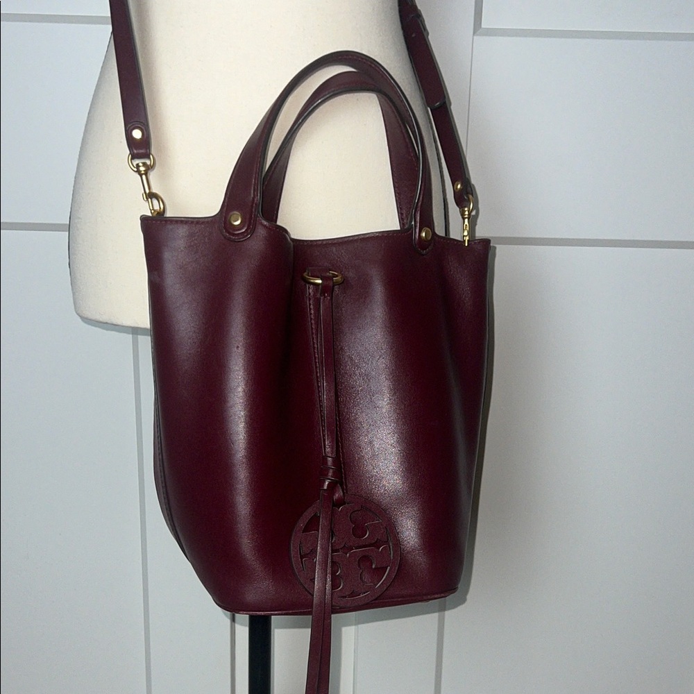 Tory Burch Miller Bucket Bag Deep Burgundy Rare Color Shoulder Bag Purse